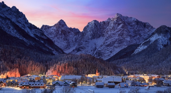 taxi transfer from ljubljana airport to kranjska gora ski resort by taxi minivan minibus coach